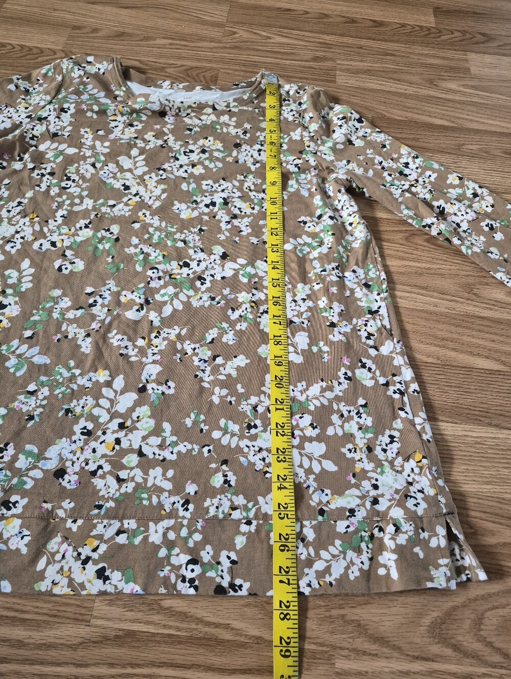 J. Jill Luxe Supima Crew-Neck Tunic Floral Quarter Sleeve Shirt - Picture 4 of 7